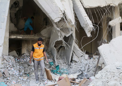 الفصائل المعارضة تقصف بكثافة مناطق سيطرة النظام في حلب